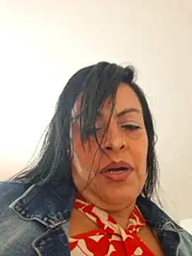 Snapshot of viviana-sexi chatting on 02.19.26 viviana-sexi online show from 02.19.26