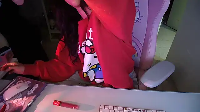 Snapshot of kaithra chatting on 03.04.26 kaithra online show from 03.04.26