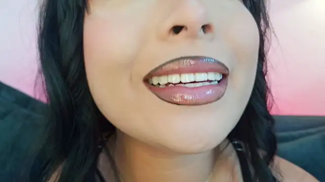 mia roux1 online show from 04.15.26