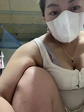 love-xx online show from 12.21.25