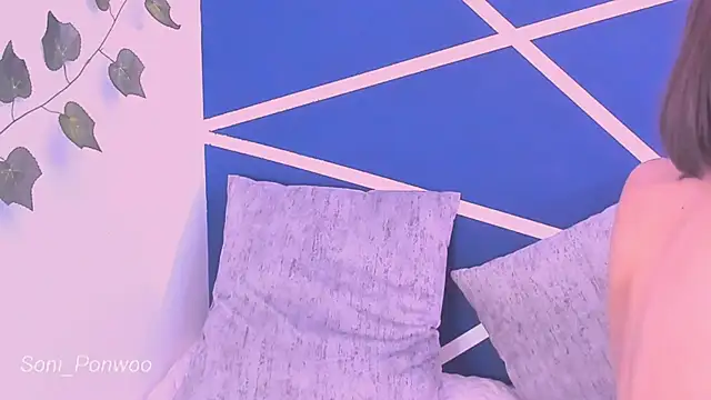 soni ponwoo online show from 11.21.25