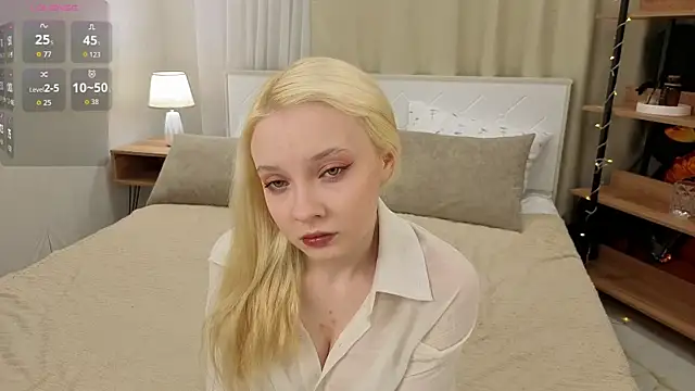 Snapshot of IraYounce chatting on 11.29.25 IraYounce online show from 11.29.25