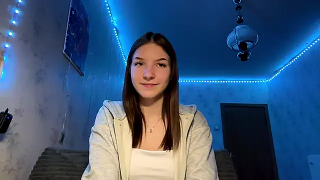 Beauty miIa online show from 10.30.25