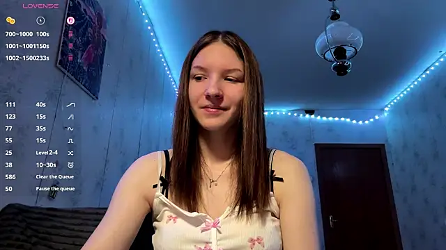 Beauty miIa online show from 12.19.25