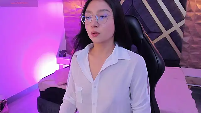 sydney miller  online show from 02.24.26