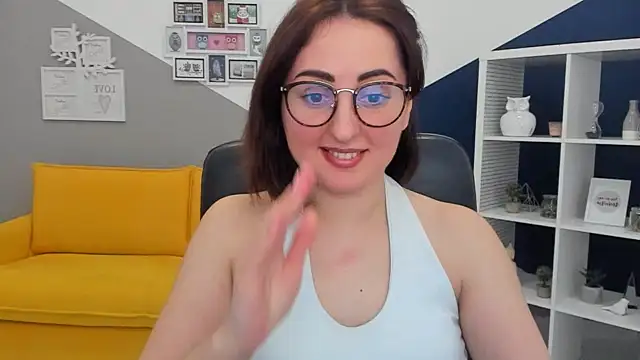 NoraSimons online show from 03.07.26