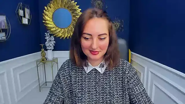 NoraSimons online show from 04.07.26