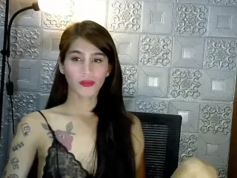 Snapshot of KeraMitenaa chatting on 02.17.26 KeraMitenaa online show from 02.17.26