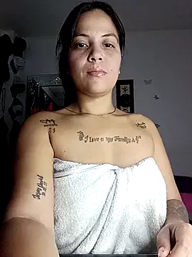 Snapshot of tattyHot95 chatting on 02.21.26 tattyHot95 online show from 02.21.26