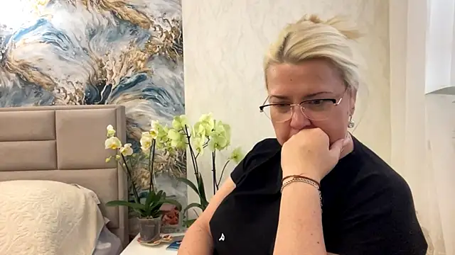 Snapshot of Galatea_2025 chatting on 06.06.26 Galatea 2025 online show from 06.06.26