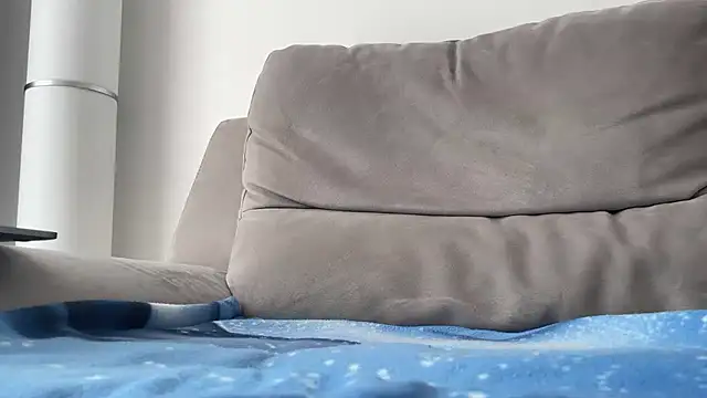 LukaShyGuy online show from 04.15.26