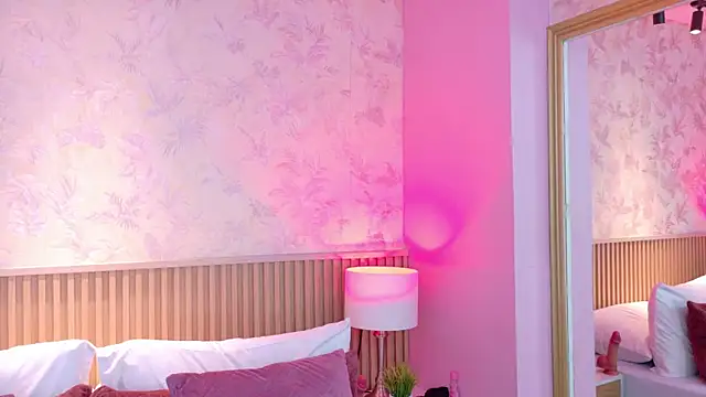 Snapshot of AdelineJhones chatting on 02.24.26 AdelineJhones online show from 02.24.26