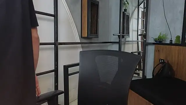 Maxcole 07 online show from 01.10.26