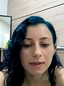 Meiii27 online show from 12.21.25