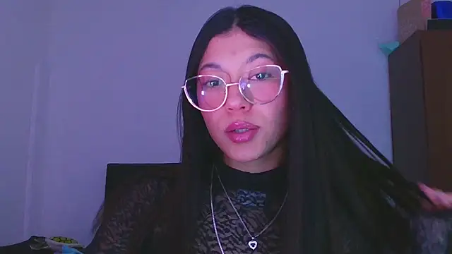 LissyM online show from 11.13.25