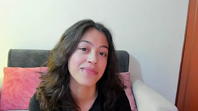 emily jonessxx online show from 11.24.25