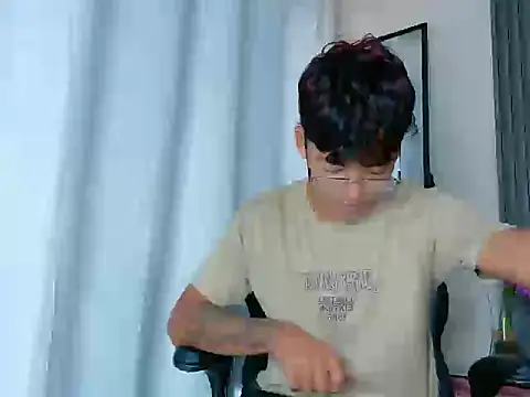 LiamANDJordan online show from 11.04.25