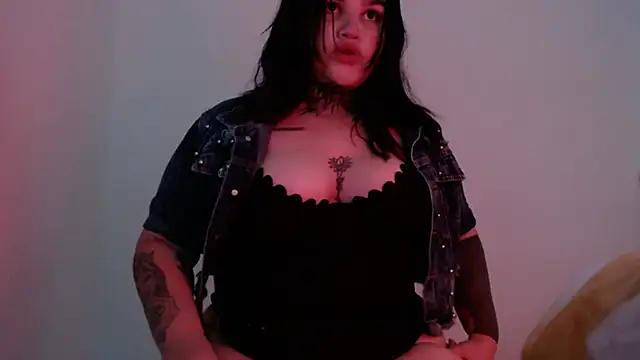 abby-hiltton online show from 11.04.25