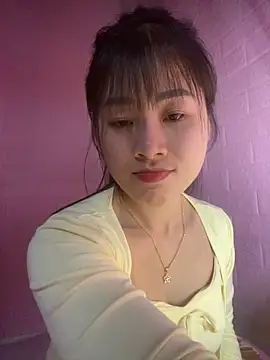 Snapshot of o-one-o chatting on 02.02.26 o-one-o online show from 02.02.26