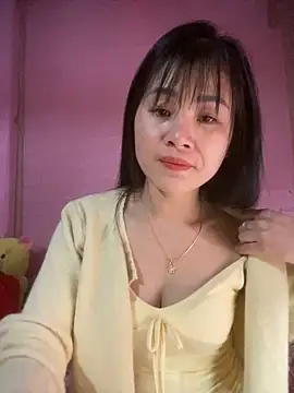 Snapshot of o-one-o chatting on 02.09.26 o-one-o online show from 02.09.26