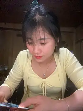 Snapshot of o-one-o chatting on 03.02.26 o-one-o online show from 03.02.26