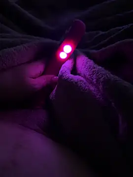 Carolsarmient online show from 04.18.26