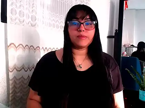 Snapshot of mira_cherry02 chatting on 05.22.26 mira cherry02 online show from 05.22.26