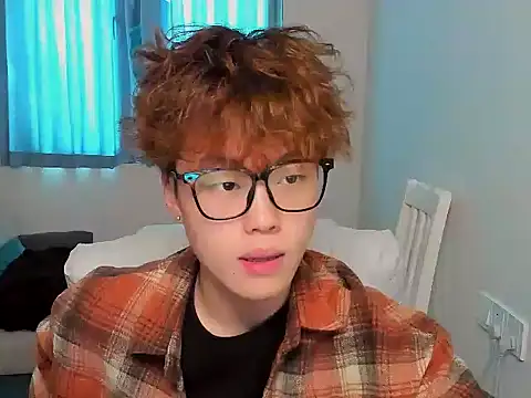 L1kuto online show from 10.28.25