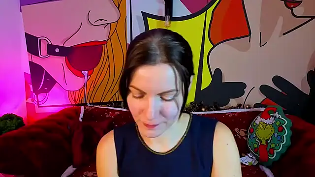 SofieMoons online show from 12.16.25