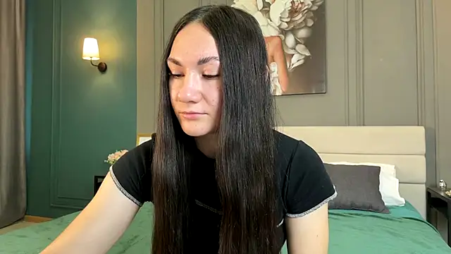 Adele Shy online show from 10.28.25