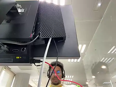 Albert Madrid online show from 01.07.26