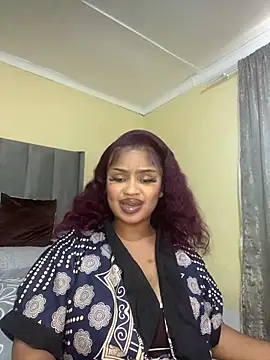 Snapshot of Amberr_Roose chatting on 06.27.26 Amberr Roose online show from 06.27.26