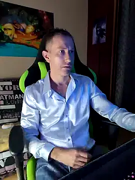 Gamerinleather online show from 10.25.25