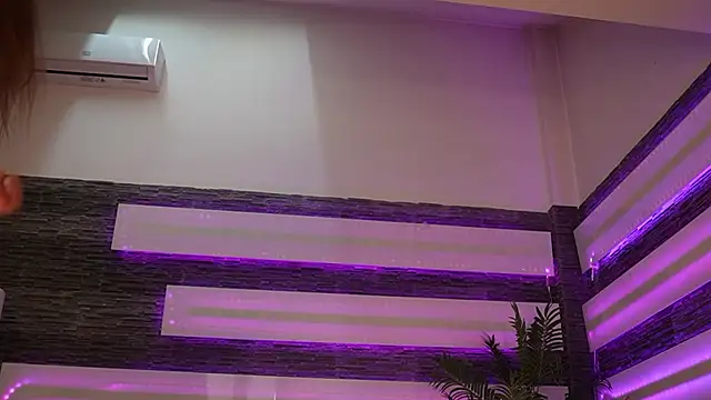 Snapshot of SexyCelline chatting on 02.20.26 SexyCelline online show from 02.20.26