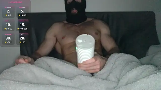 Masked Bull38 Uk online show from 12.02.25