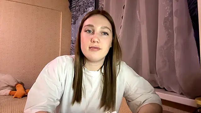 Mia likez online show from 10.23.25