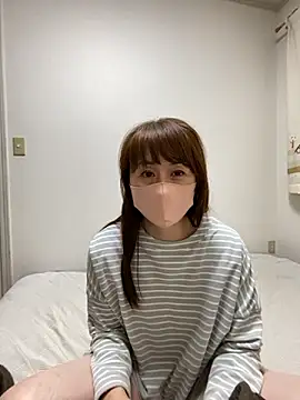 HONMONOHUUHU online show from 12.04.25