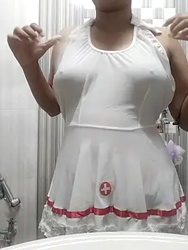 Snapshot of akansha_sharma2354 chatting on 10.22.25 akansha sharma2354 online show from 10.22.25