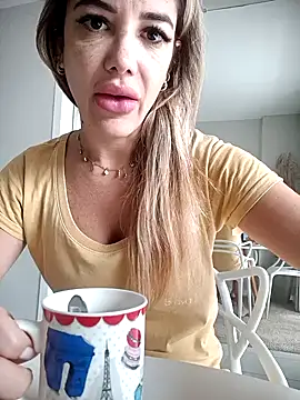 DESIRIE0609 online show from 11.26.25