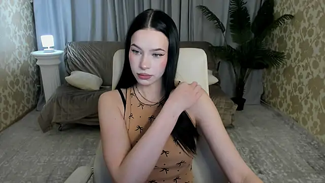 FloraCherry online show from 01.12.26