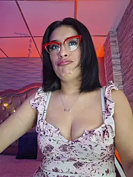 Roxanne Han online show from 02.09.26