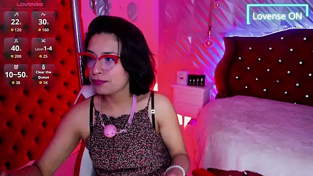 Roxanne Han online show from 05.07.26
