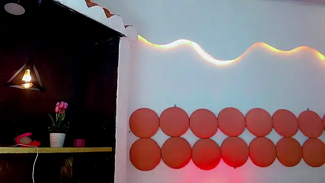 JessiValentin online show from 06.14.26
