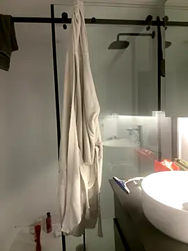 elliepixie online show from 11.05.25