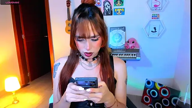 AdelineEsposito online show from 03.16.26