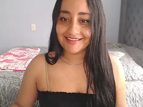 cute8smile online show from 12.17.25