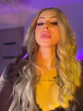 NovaPearl online show from 11.01.25