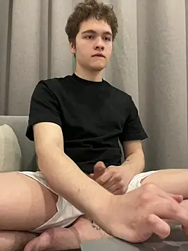 Snapshot of danielxfun chatting on 04.25.26 danielxfun online show from 04.25.26