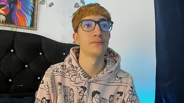 Snapshot of Erick_Taylor3 chatting on 11.19.25 Erick Taylor3 online show from 11.19.25