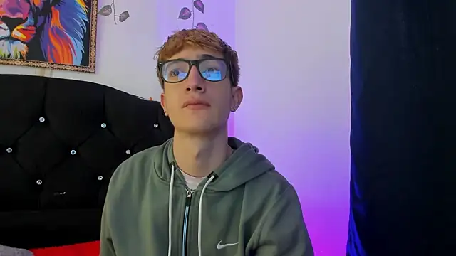 Snapshot of Erick_Taylor3 chatting on 11.20.25 Erick Taylor3 online show from 11.20.25